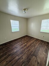 726 Webster Cir E in Kankakee, IL - Building Photo - Building Photo