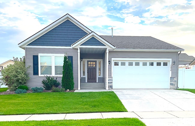 property at 12454 W Wellington Ave