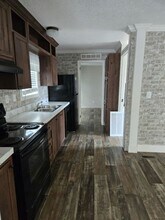 7230 4th St N in St. Petersburg, FL - Building Photo - Building Photo