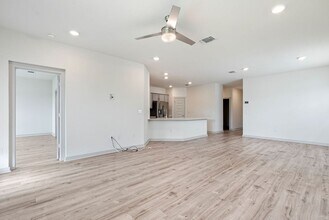 10805 Fulton Ave in Austin, TX - Building Photo - Building Photo
