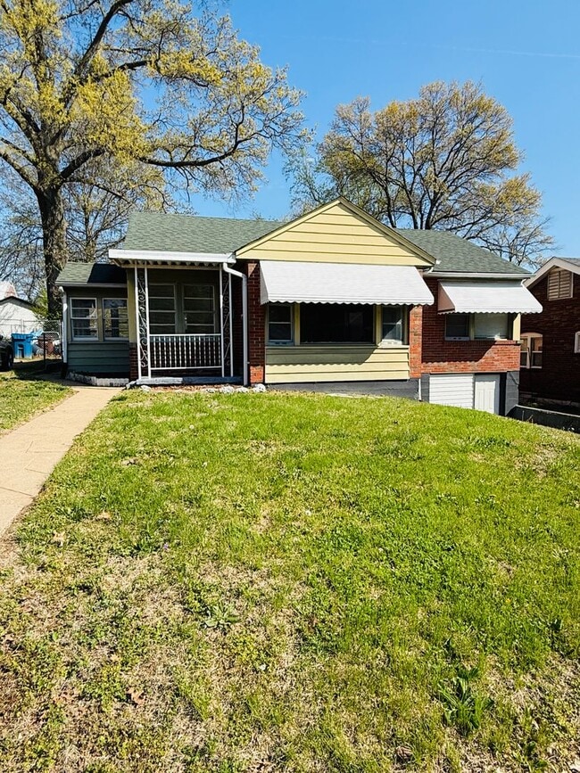 property at 3826 Melba Pl