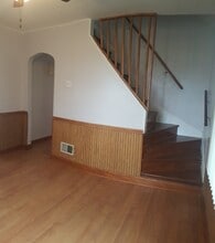 302 S Walnut St in Bensenville, IL - Building Photo - Building Photo