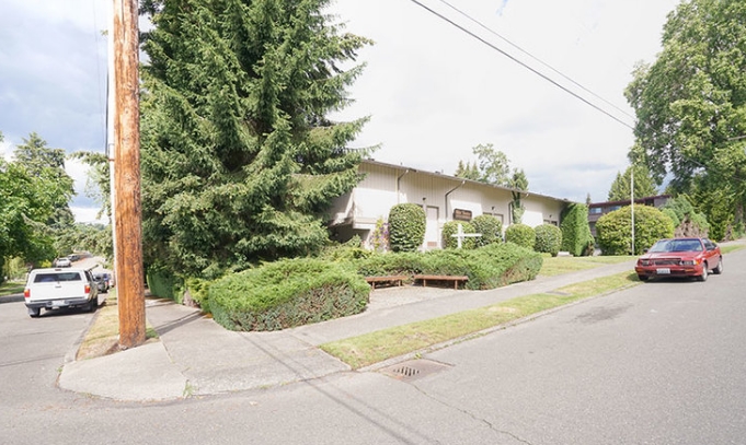 Old Town Apartments in Bothell, WA - Building Photo