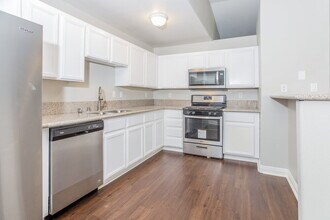 4030 W Red Coach Ave, Unit 3 in North Las Vegas, NV - Building Photo - Building Photo