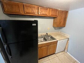 1404 Holden Ave in Orlando, FL - Building Photo