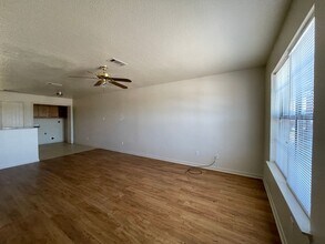 3408 Zephyr Rd in Killeen, TX - Building Photo - Building Photo