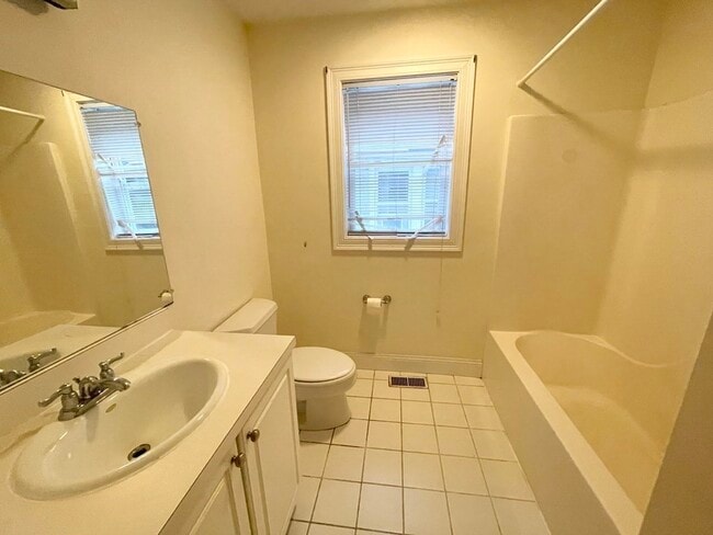 119 Hillside St, Unit 2