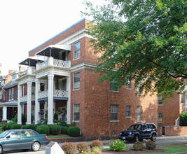 3400 Grove Ave in Richmond, VA - Building Photo - Building Photo