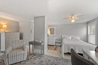 17 Park St in Pepperell, MA - Building Photo - Building Photo