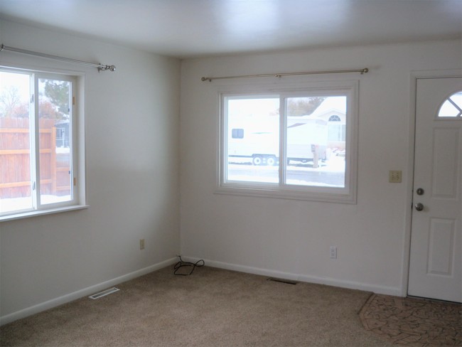 property at 711 Starlight Dr