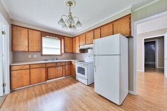 137 Beyer Ave in Dresden, TN - Building Photo - Building Photo