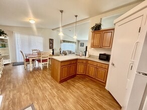 8482 Cedar Way in Blaine, WA - Building Photo - Building Photo