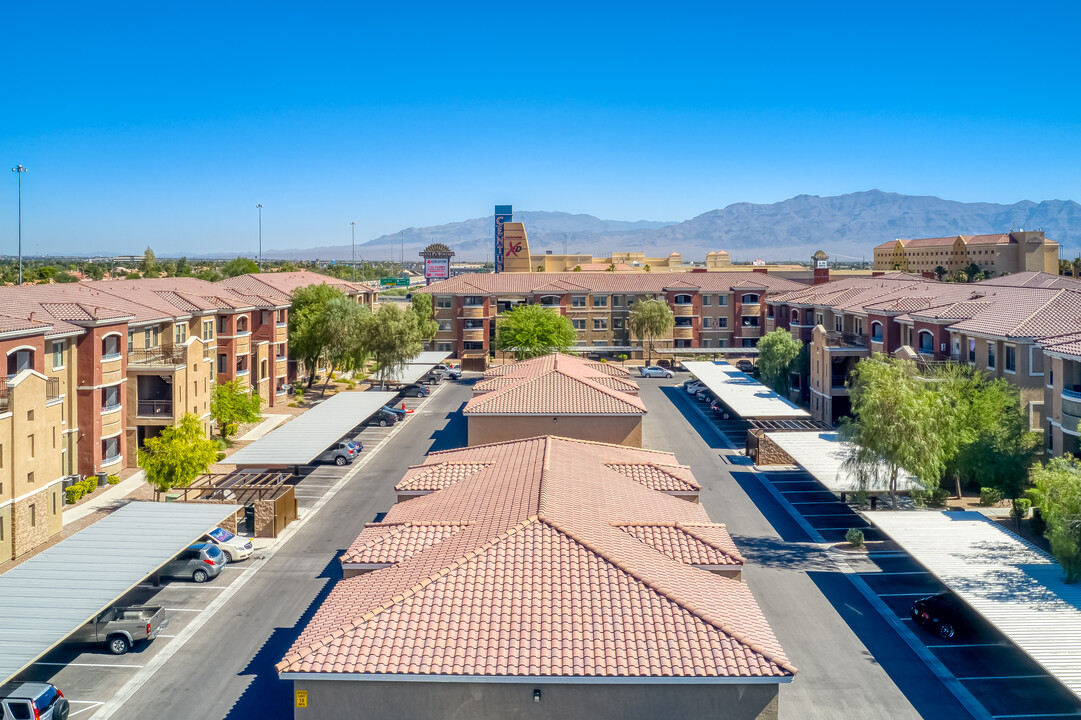 Inspirado Residences in Las Vegas, NV - Foto de edificio