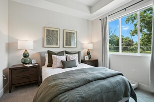 Aura Independent Living in Cedar Rapids, IA - Building Photo