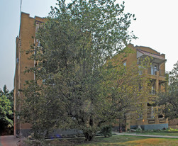 The Overlook Apartments