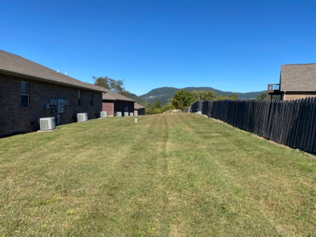 211 Old Jacksboro Pike in Cumberland Gap, TN - Building Photo - Building Photo