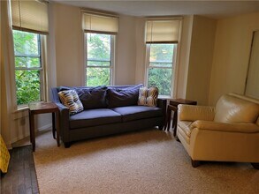 7 Cole St in Fairport, NY - Building Photo - Building Photo