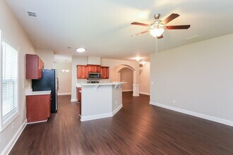 5941 Apple Grove Rd NE in Buford, GA - Building Photo - Building Photo