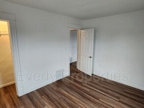 2320 Howe St in Mount Pleasant, WI - Building Photo - Building Photo