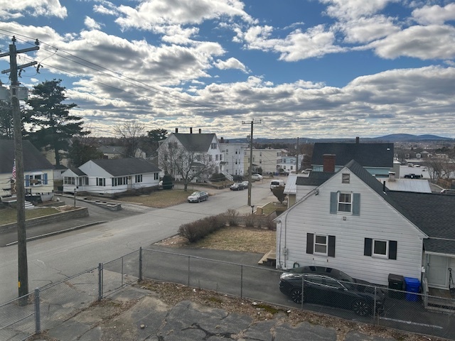 562 Clay St in Manchester, NH - Building Photo - Building Photo