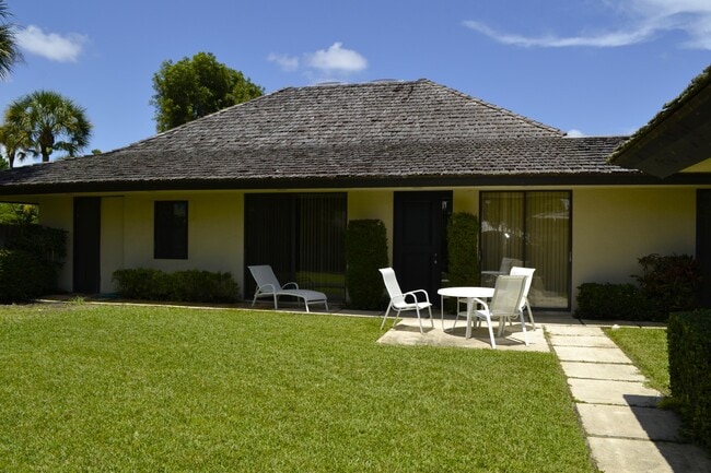 property at 11876 Pebblewood Dr