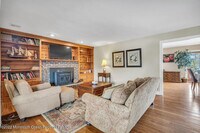 200 Pershing Blvd photo'