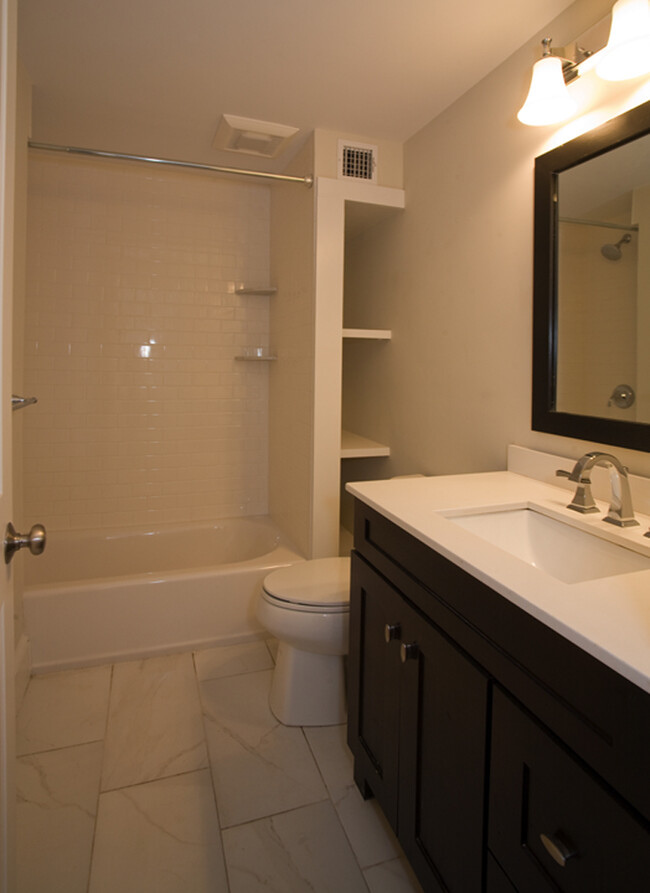 658 Massachusetts Ave in Boston, MA - Building Photo - Building Photo