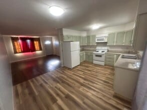 3190 1/2 Bunting Ave in Grand Junction, CO - Building Photo - Building Photo