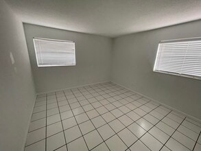 127 Lucas Rd in Merritt Island, FL - Building Photo - Building Photo