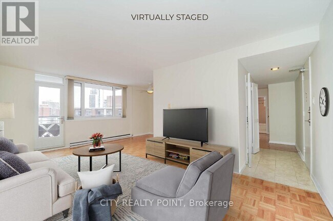 property at 55 Isabella St