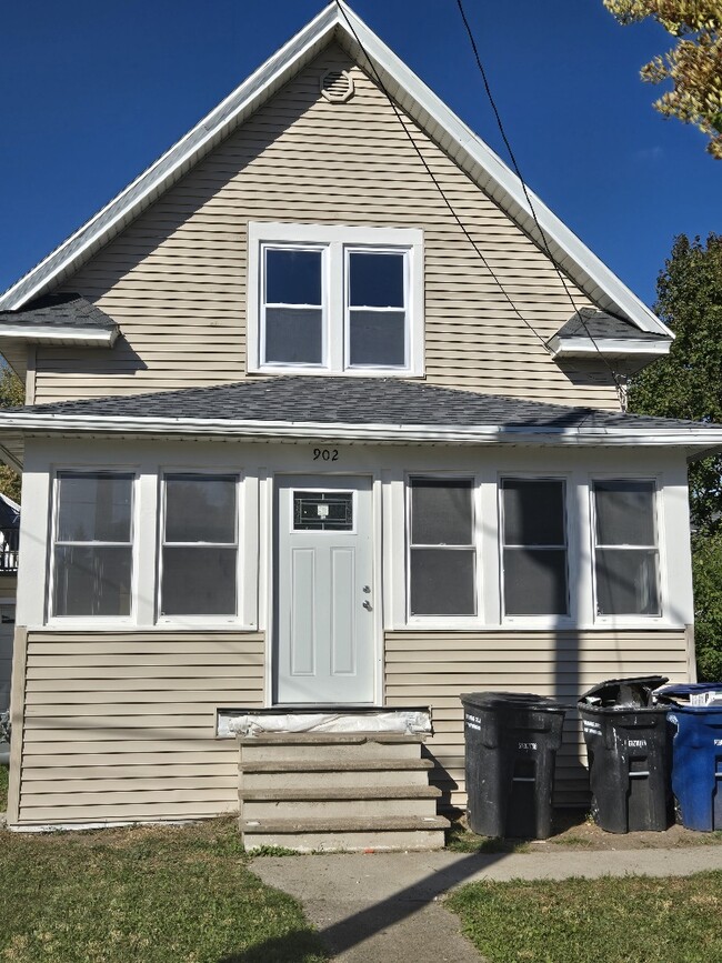 property at 902 School Ave