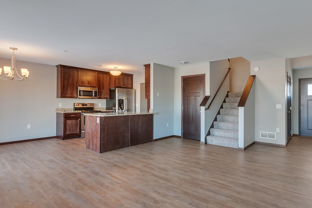 667 Roberts Rd Photo