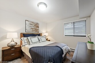 Cedar Heights Apartments in Kirkland, WA - Building Photo - Building Photo