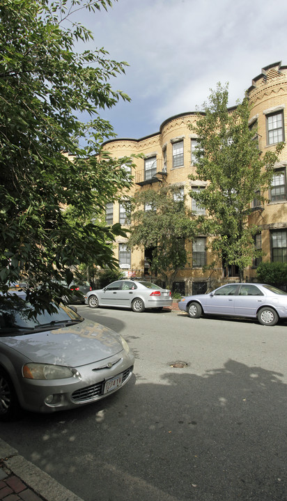 185 St Botolph St in Boston, MA - Foto de edificio