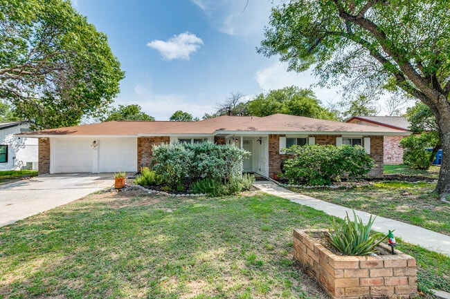 123 Stardream Dr in San Antonio, TX - Building Photo - Building Photo