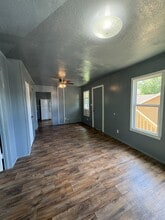 522 S Stonewall Ave in Ada, OK - Building Photo - Building Photo