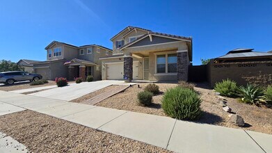17156 W Lincoln St in Goodyear, AZ - Building Photo - Building Photo