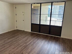 2255 Date St in Honolulu, HI - Building Photo - Building Photo