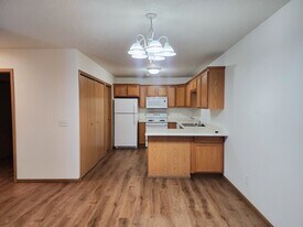 The Villas at Vista North in Bemidji, MN - Building Photo