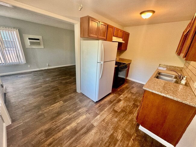 property at 115 N Morton Blvd
