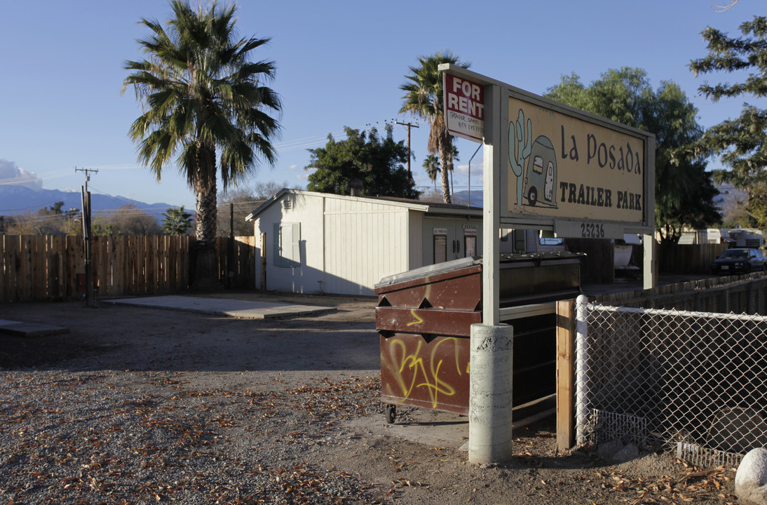 25236 E 3rd St in San Bernardino, CA - Building Photo