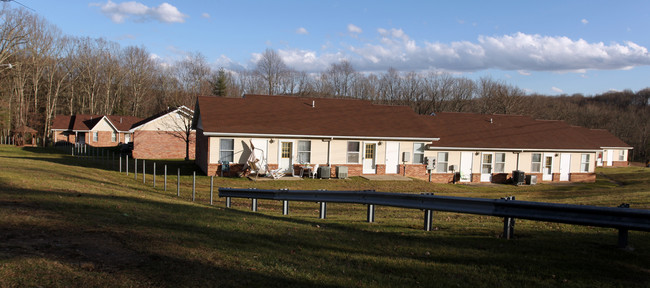 Kimberly Apartments in Daniels, WV - Building Photo - Building Photo