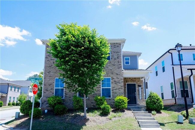 4355 Magpie Dr