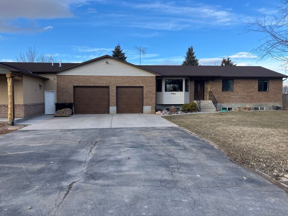 3782 625 N in Cedar City, UT - Building Photo