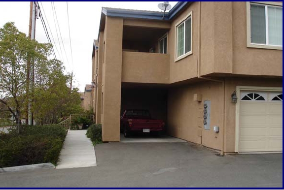 Stubbs Apartments in Pleasant Hill, CA - Foto de edificio - Building Photo