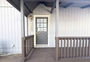 21880 Phoenix Lake Rd in Sonora, CA - Building Photo - Building Photo