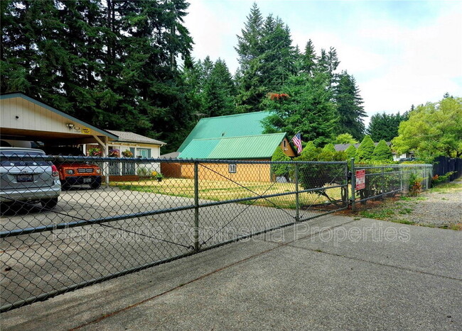 9110 144th St Ct NW in Gig Harbor, WA - Building Photo - Building Photo