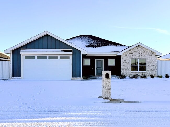 property at 301 Primrose Pt