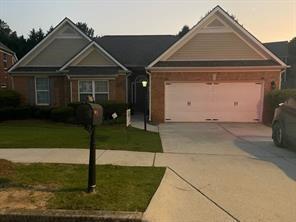 property at 1526 Lechemin Dr
