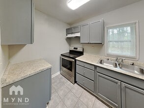 2045 Verbena St NW in Atlanta, GA - Building Photo - Building Photo